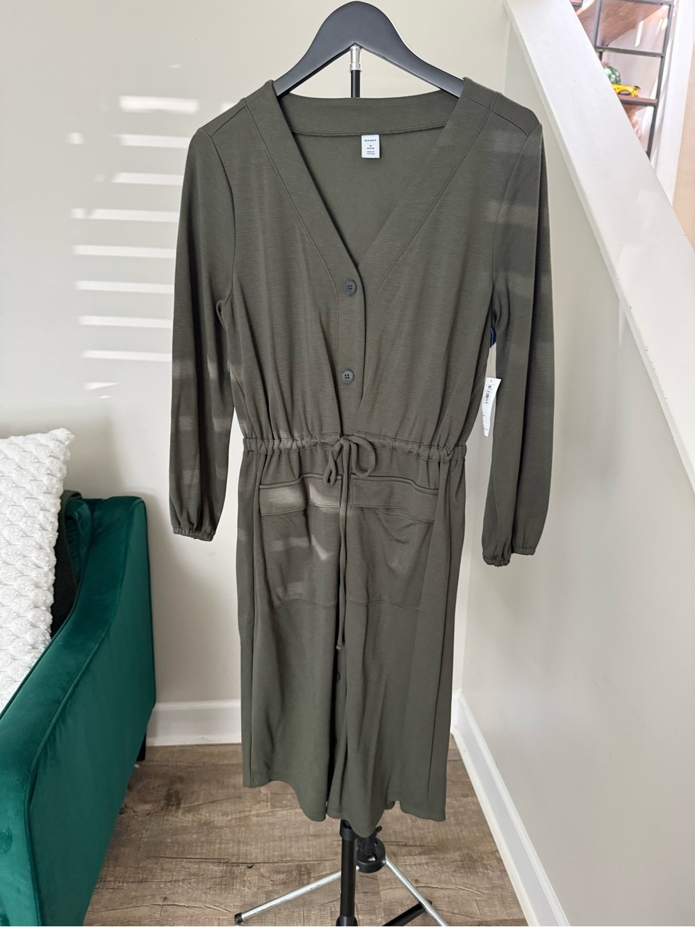 Old Navy Women's Olive V-Neck Button Front Drawstring Dress